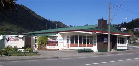 Crow Tavern and Restaurant